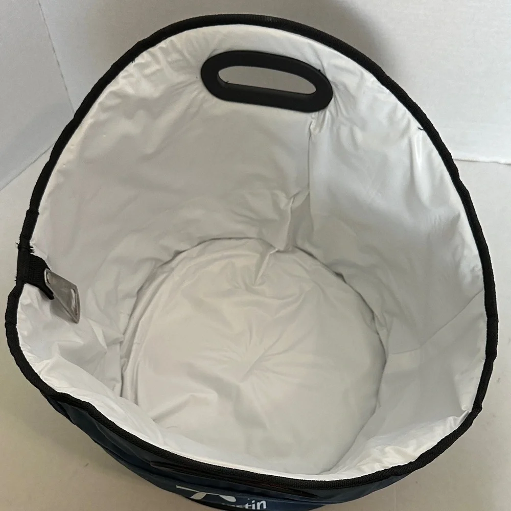 Sandestin Golf and Beach resort Blue Insulated round cooler with handles NWOT